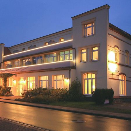 Appartementhaus Zum Strandkorb Ostseebad Kühlungsborn Exterior foto